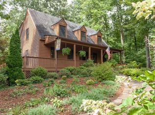 411 Grace Way, Green Mountain, NC 28740