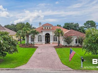 302 Cypress Lake Dr, Gulf Shores, AL 36542