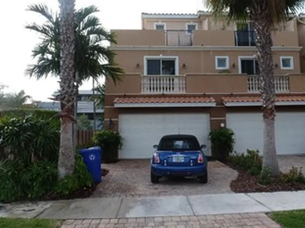 2616 NE 11th Ct, Fort Lauderdale, FL 33304