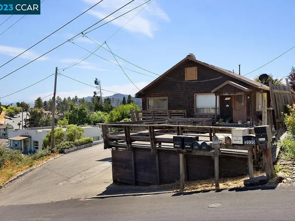 2000 Thompson Ln, El Sobrante, CA 94803