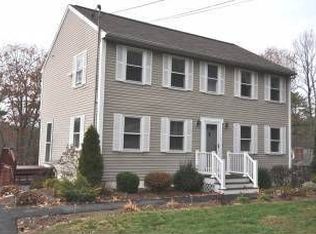 359 Gorham Pond Rd, Goffstown, NH 03045