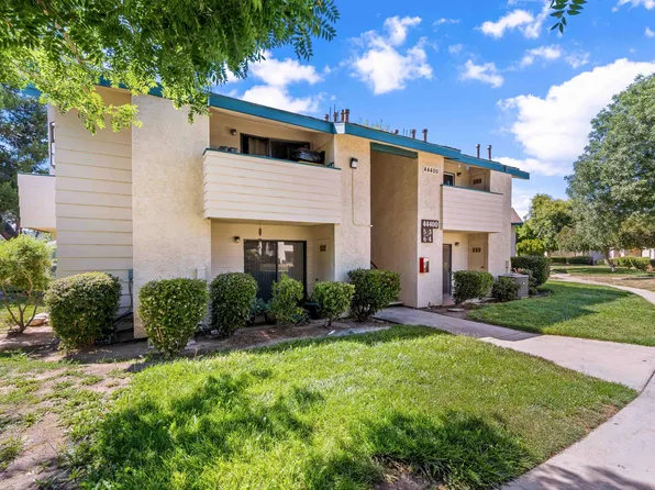 44400 15th St E APT 5, Lancaster, CA 93535
