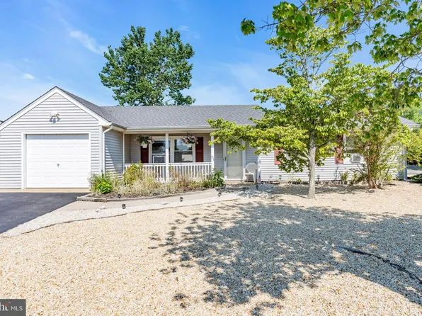 121 Stillwater Rd, Barnegat, NJ 08005
