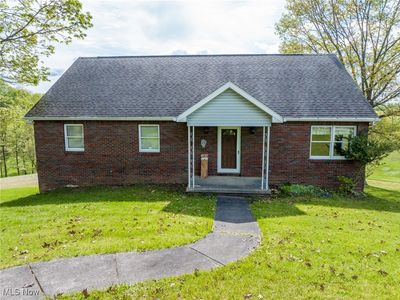67667 Barrett Hill Rd, Cambridge, OH, 43725