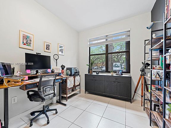 3rd image of 15533 N Miami Lakeway N #10119
