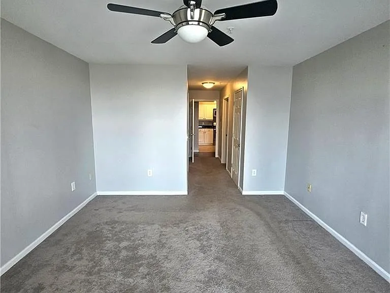 3334 Peachtree Rd #1714 — Photo 25