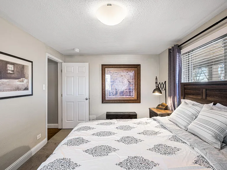 5560 E Thrill Pl — Photo 24