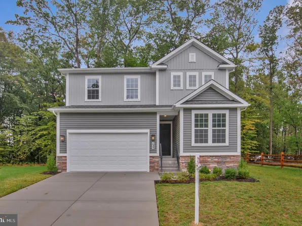 135 Catalpa Dr, North East, MD 21901