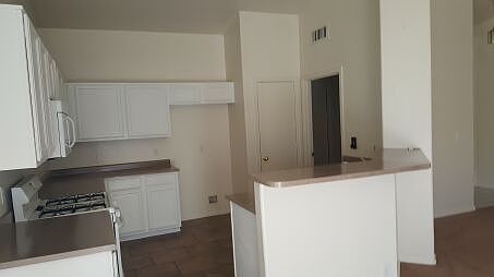 5th image of 5395 N 87th Ave