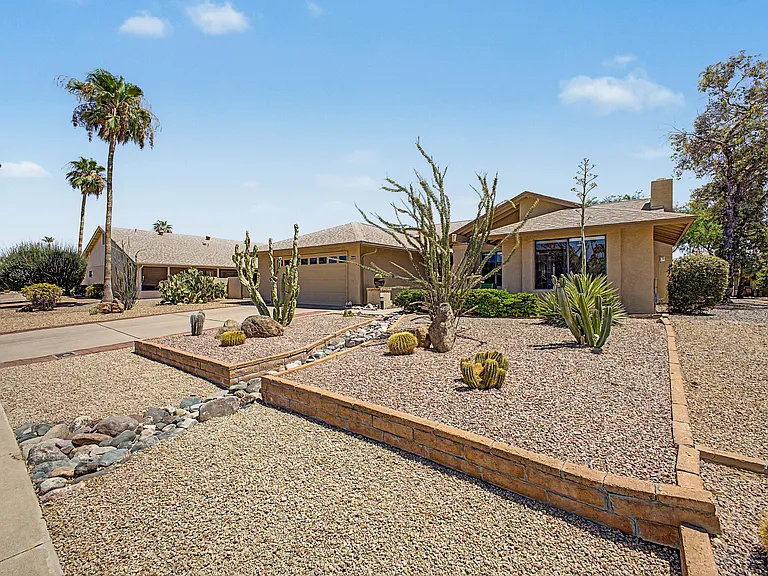 9625 W Taro Ln — Photo 35