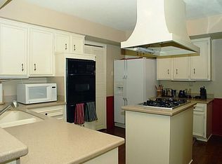 4963 Thunder Rd, Dallas, TX 75244