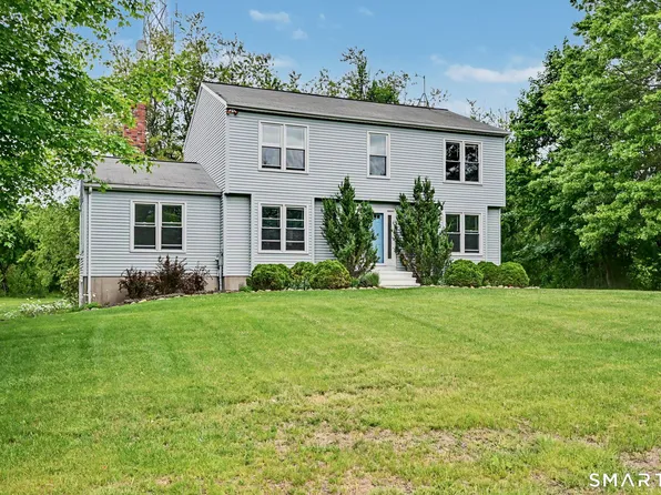 30 Bonnie Vu Lane, New Milford, CT 06776