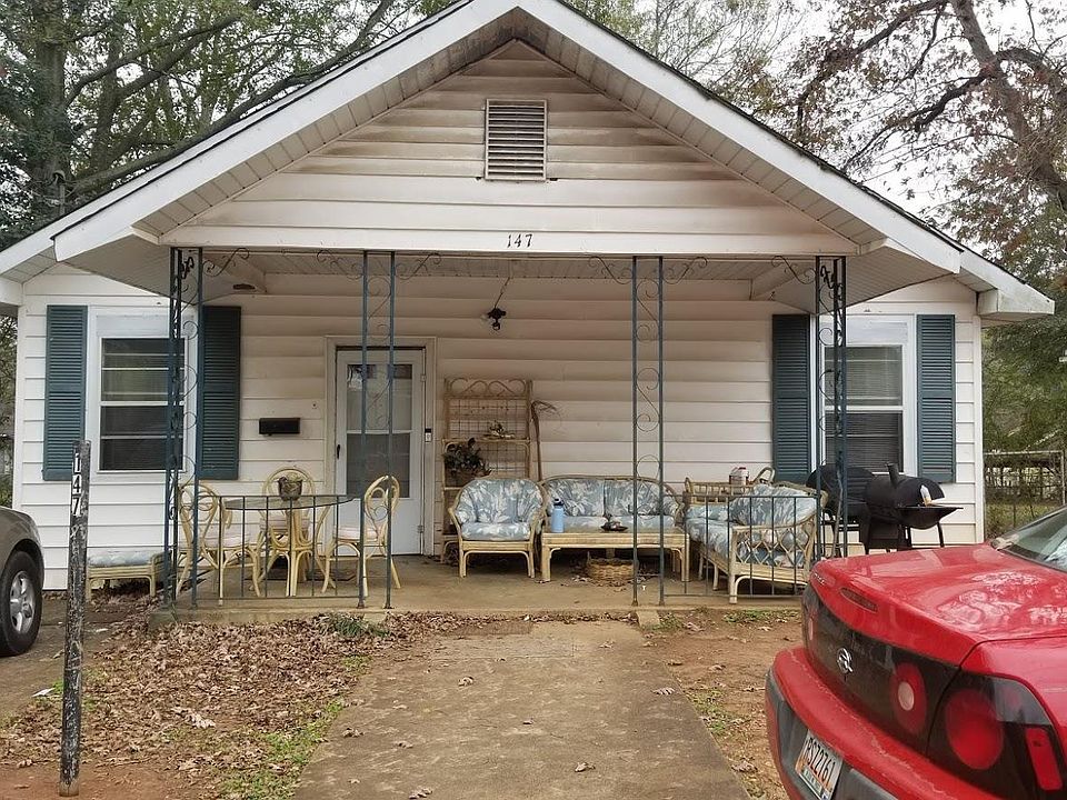 1st image of 147 Avenue G
