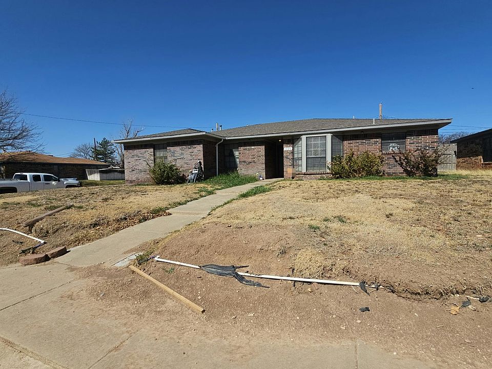 1st image of 1020 Trinchera Dr