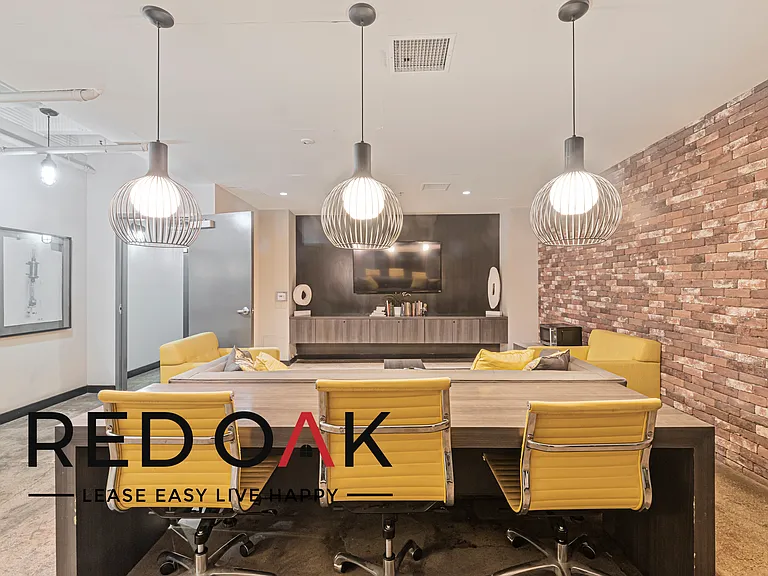 ICO Glendale Flats — Photo 4