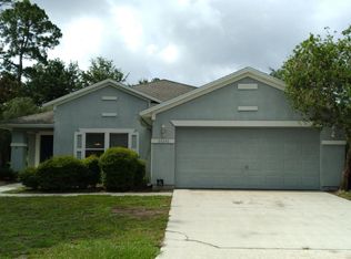 86648 Cartesian Pointe Dr, Yulee, FL 32097