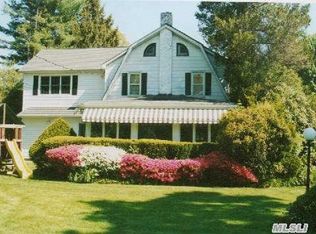 6 Hickman St, Syosset, NY 11791