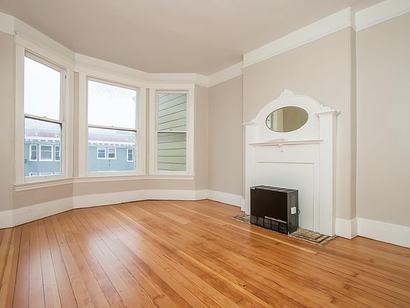 3rd image of 1727 Golden Gate Ave
