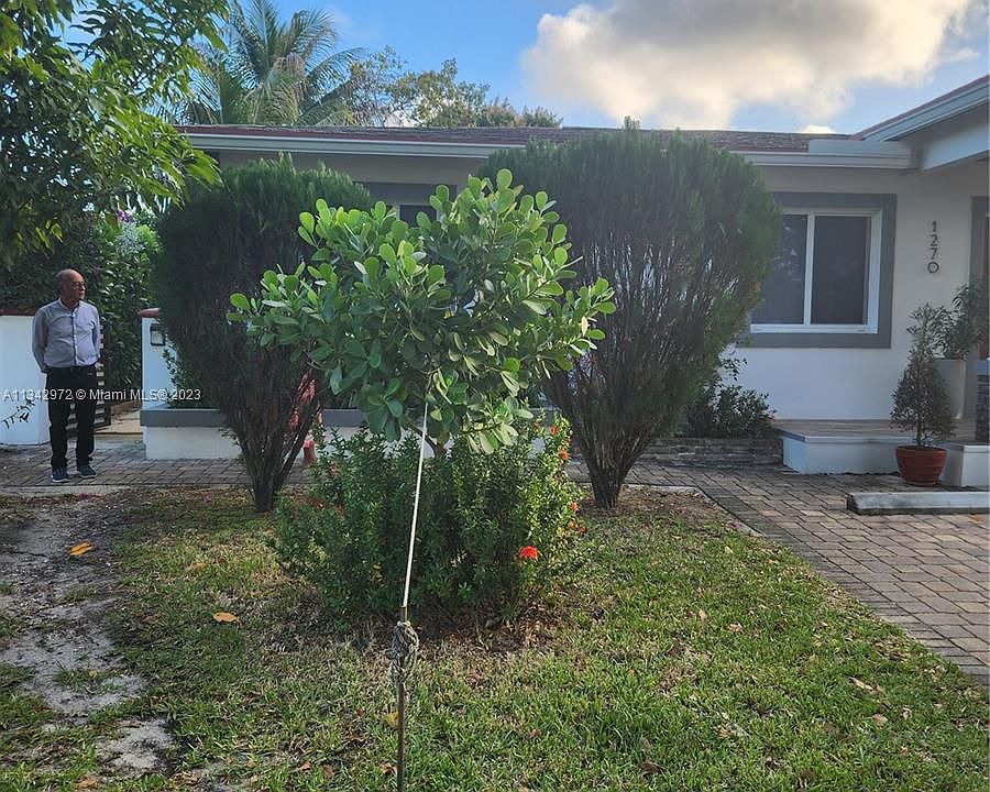 1st image of 1270 NE 143rd St #2