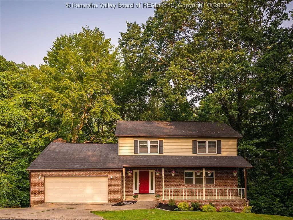 922 Harmony Ln photo 1