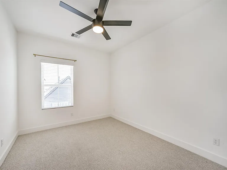 8321 Springwood Canyon Ln — Photo 35