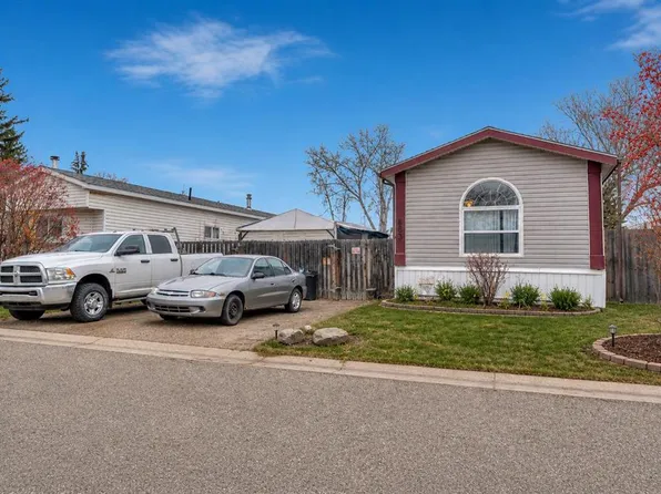 863 W Brentwood Cres, Strathmore, AB T1P 1E5
