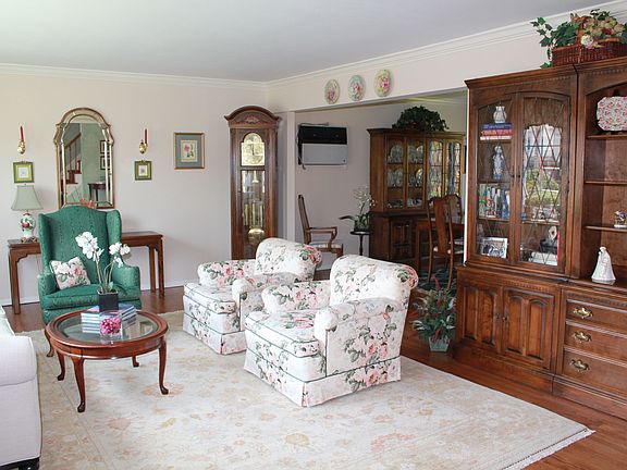2nd image of 49 Greenridge Ave