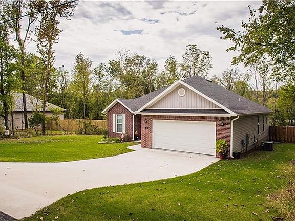 2nd image of 48 Overton Dr