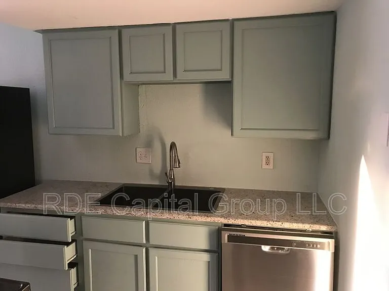 811 S Mesquite St #8 — Photo 5