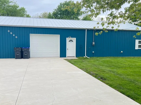 8848 Jericho Rd, Bridgman, MI 49106