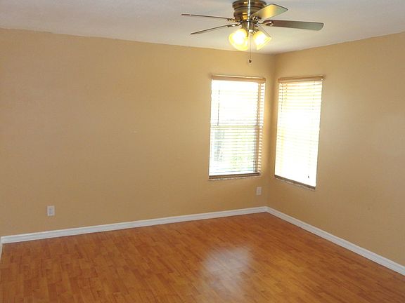 4th image of 1832 Putney Cir