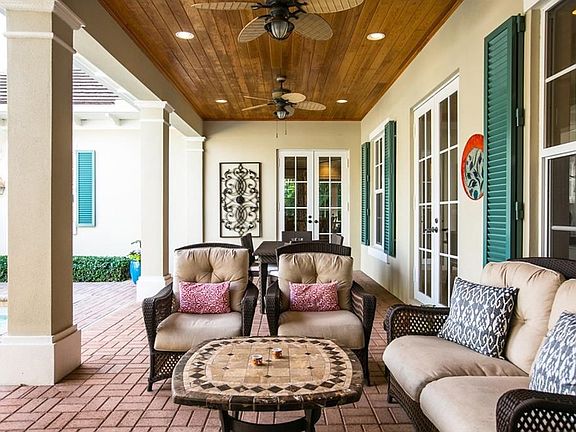 3rd image of 406 N Palm Island Cir