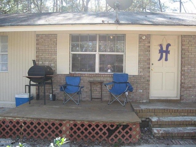 1st image of 4029 Charles Dr