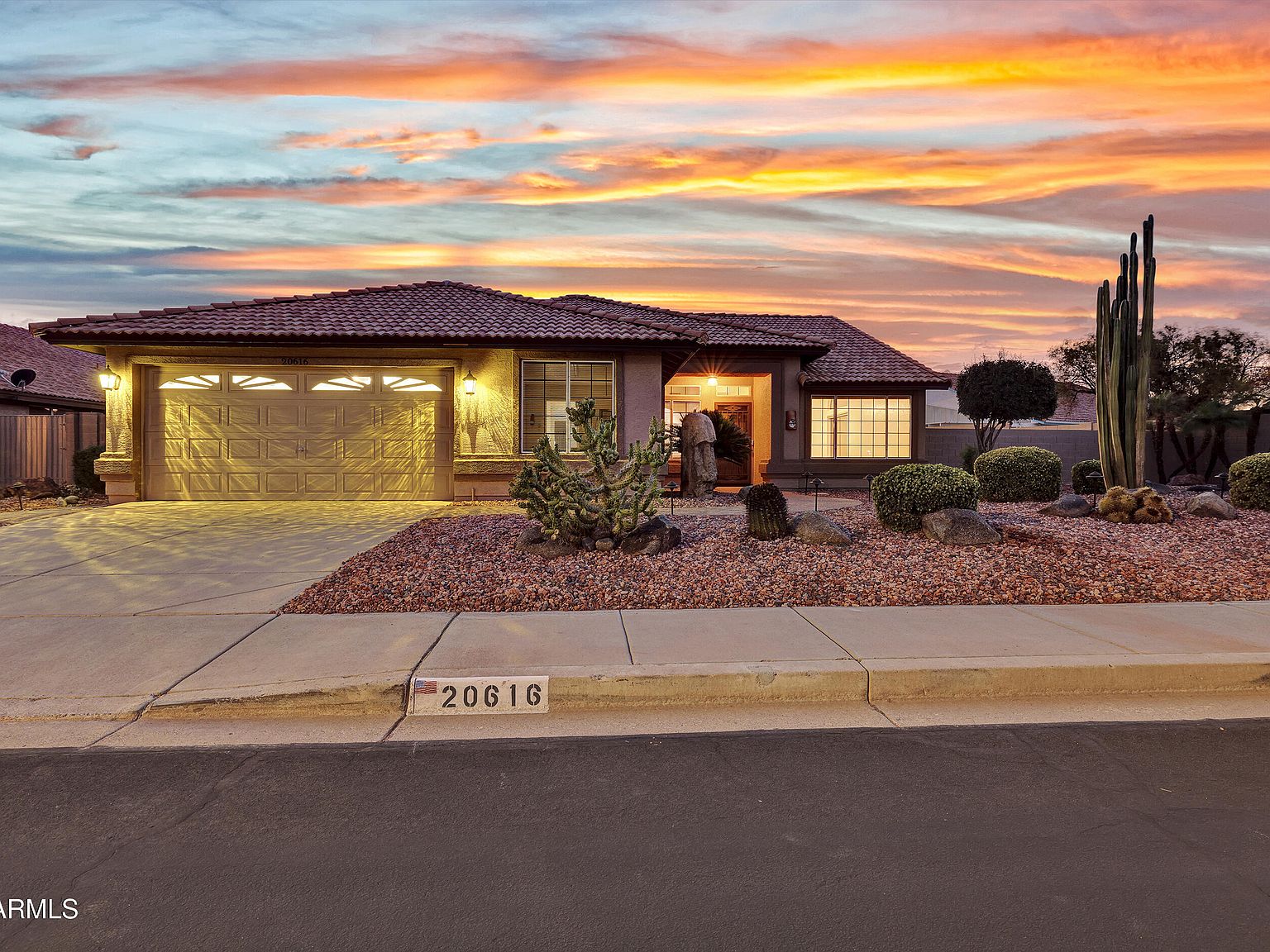 20616 N VENTANA Drive W, Sun City, AZ 85373 | Zillow