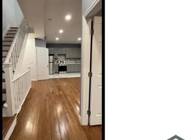 371 E 198th St, Bronx, NY 10458