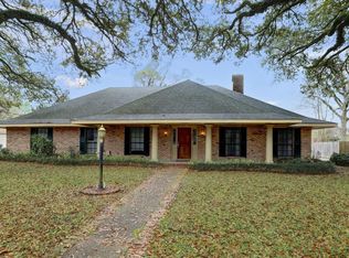 104 Teche Dr, Lafayette, LA 70503