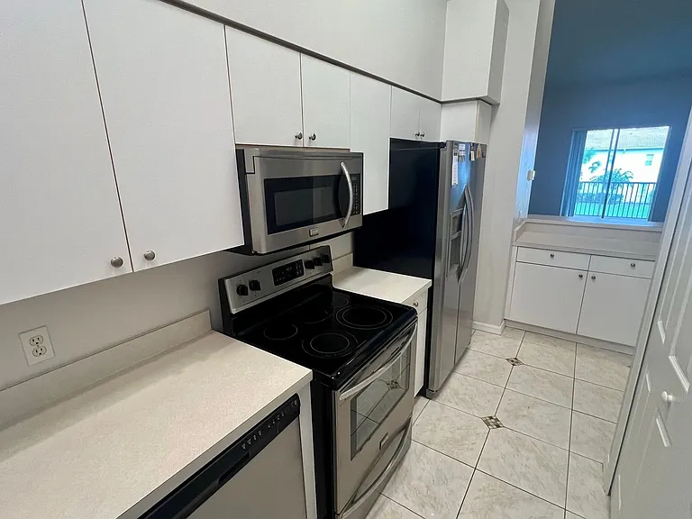 4236 Central Sarasota Pkwy #923 — Photo 4