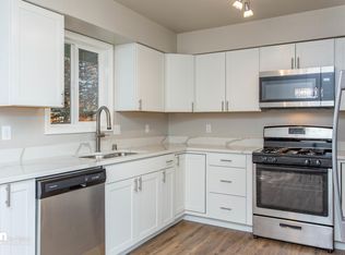 8330 Elderberry St, Anchorage, AK 99502