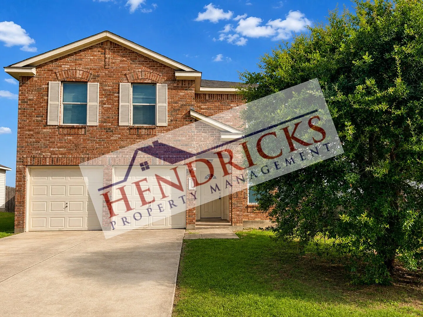 Move-In Special. off the first full month's rent with an 18-month lease. — Photo 2
