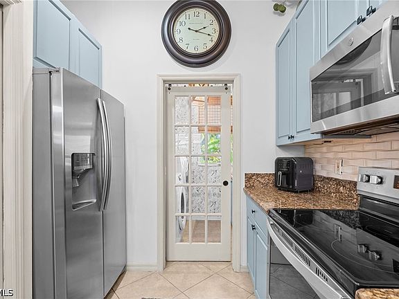 4th image of 10144 N Silver Palm Dr