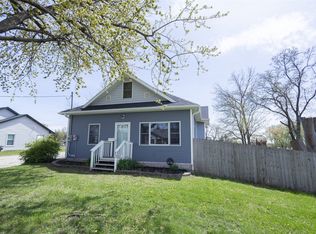 701 S 5th Ave E, Newton, IA 50208