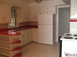 2nd image of 2471 N Haven Blvd