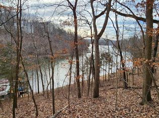 1831 N Lake Sherwood Dr, Marthasville, MO 63357