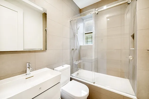 Rented by Akelius Real Estate Management | media 11