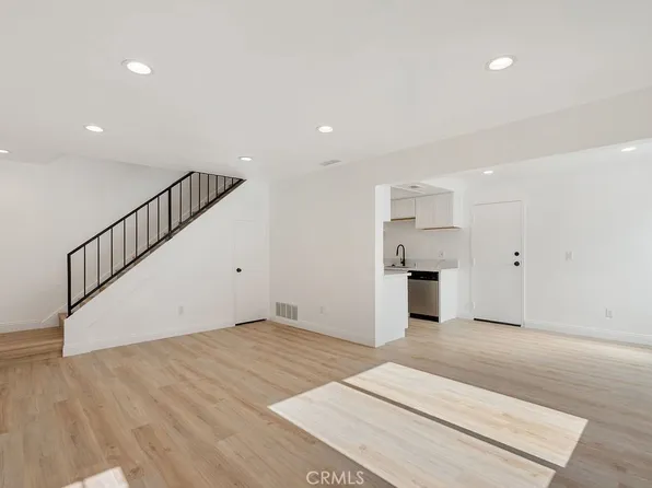 16856 Sierra Vista Way, Cerritos, CA 90703