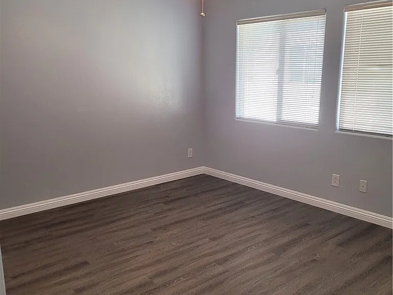 10564 Moultrie Ave — Photo 25