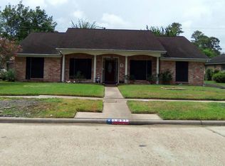 1051 W Donovan St, Houston, TX 77091