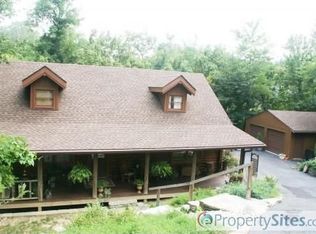 20134 Cedar Cliff Dr, Lawrenceburg, IN 47025