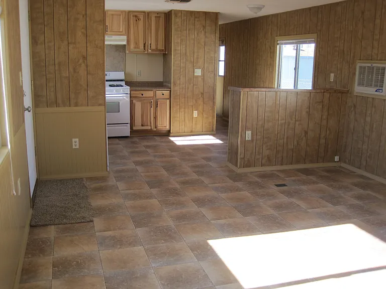 4340 N Romero Cir E — Photo 2