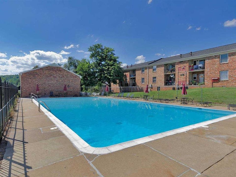 1st image of 138 Hessian Hills Cir #138-3